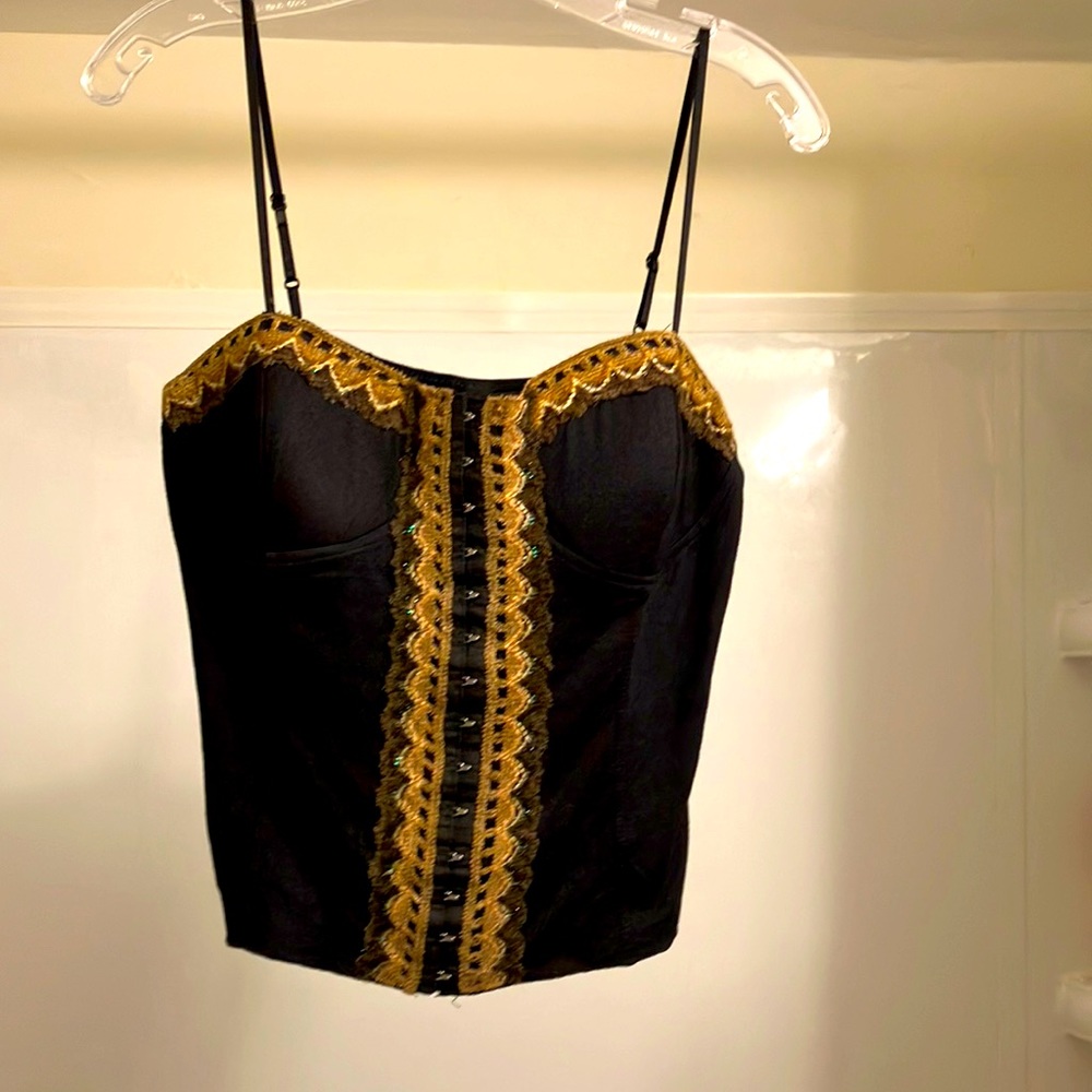 Women Camisole/Corset, Brand ING, Size Large, Color Black and Brown design